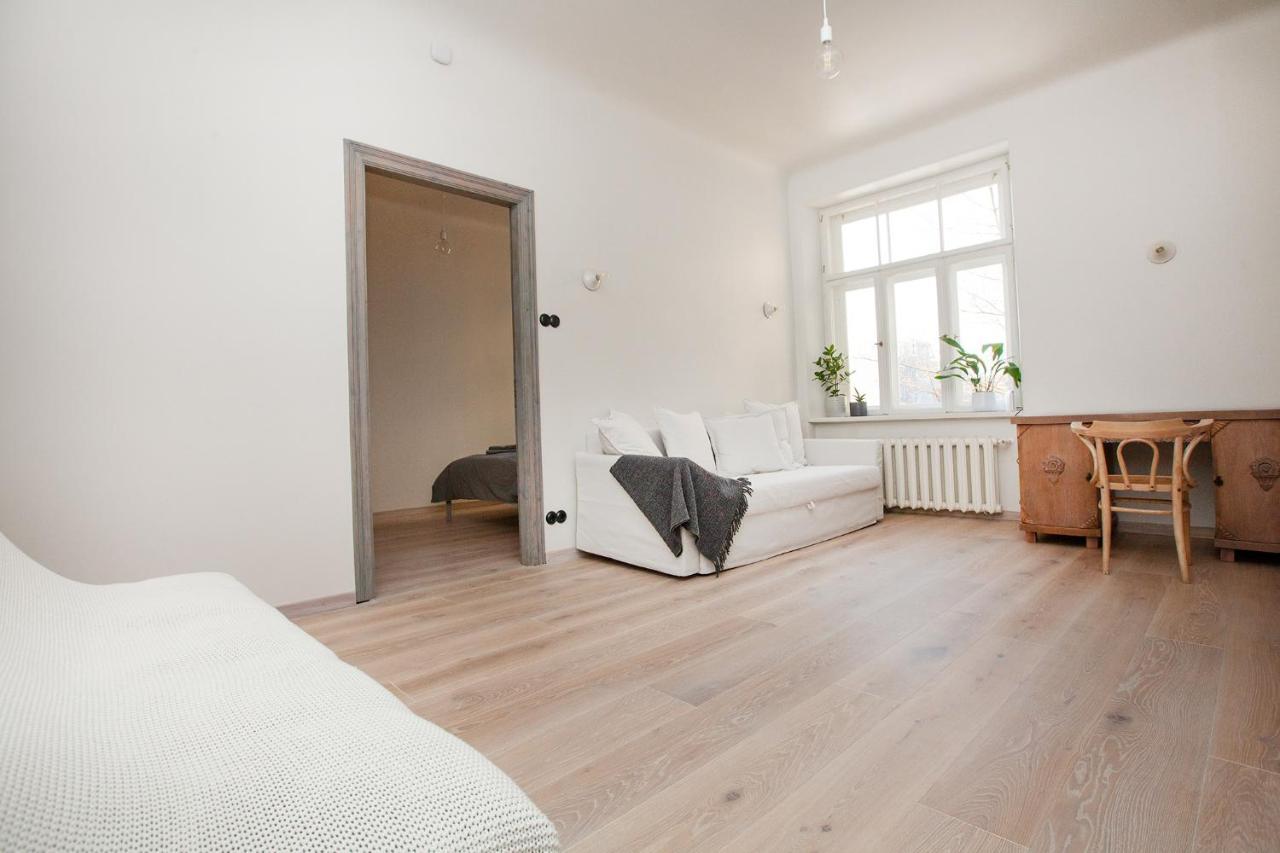 Ascetic Skolas Street Apartment Riga Esterno foto